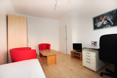 Appartment_Nr_4_HN_59_1_OG_Zimmer_6_2.jpg