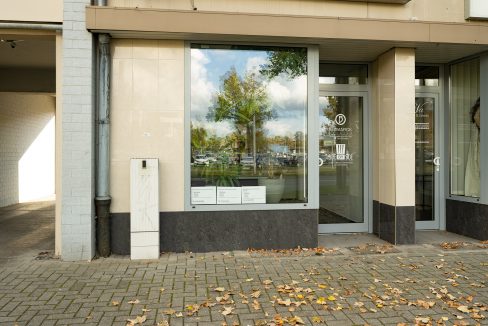 HN59_Laden_links_Aussen_2_2