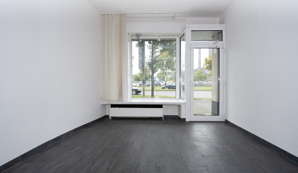 HN59_EG_Laden_links_Raum_1_2