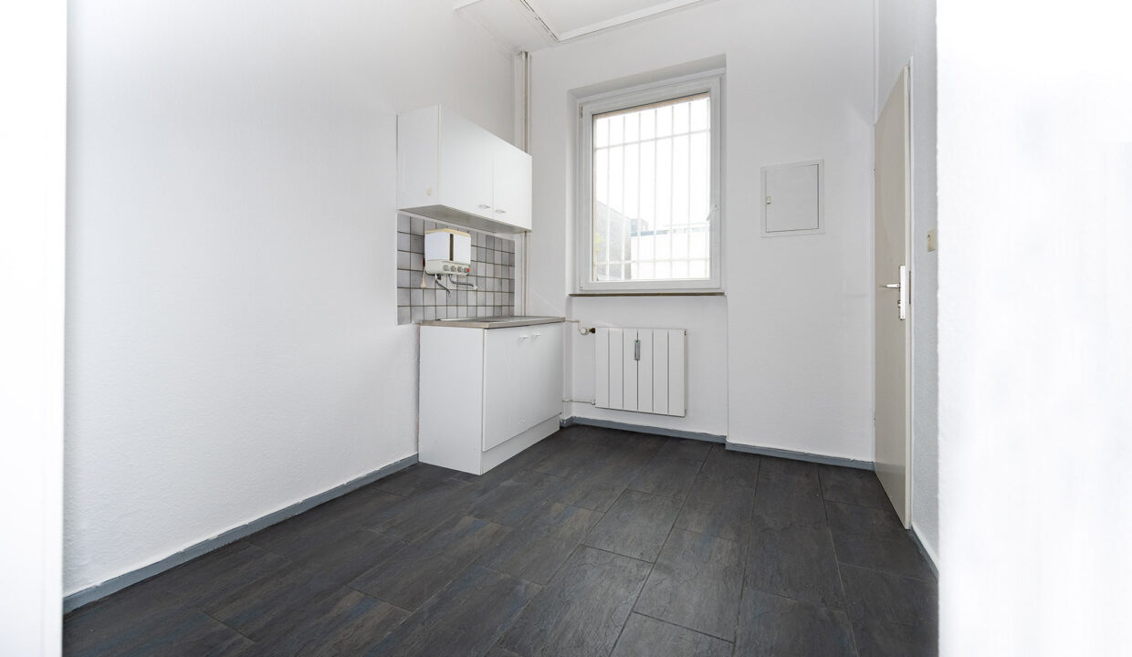 HN59_EG_Laden_links_Raum_2_3