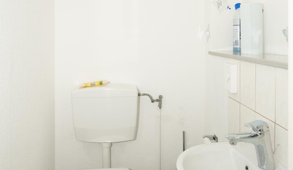 HN59_EG_Laden_links_aussen_WC-Kopie