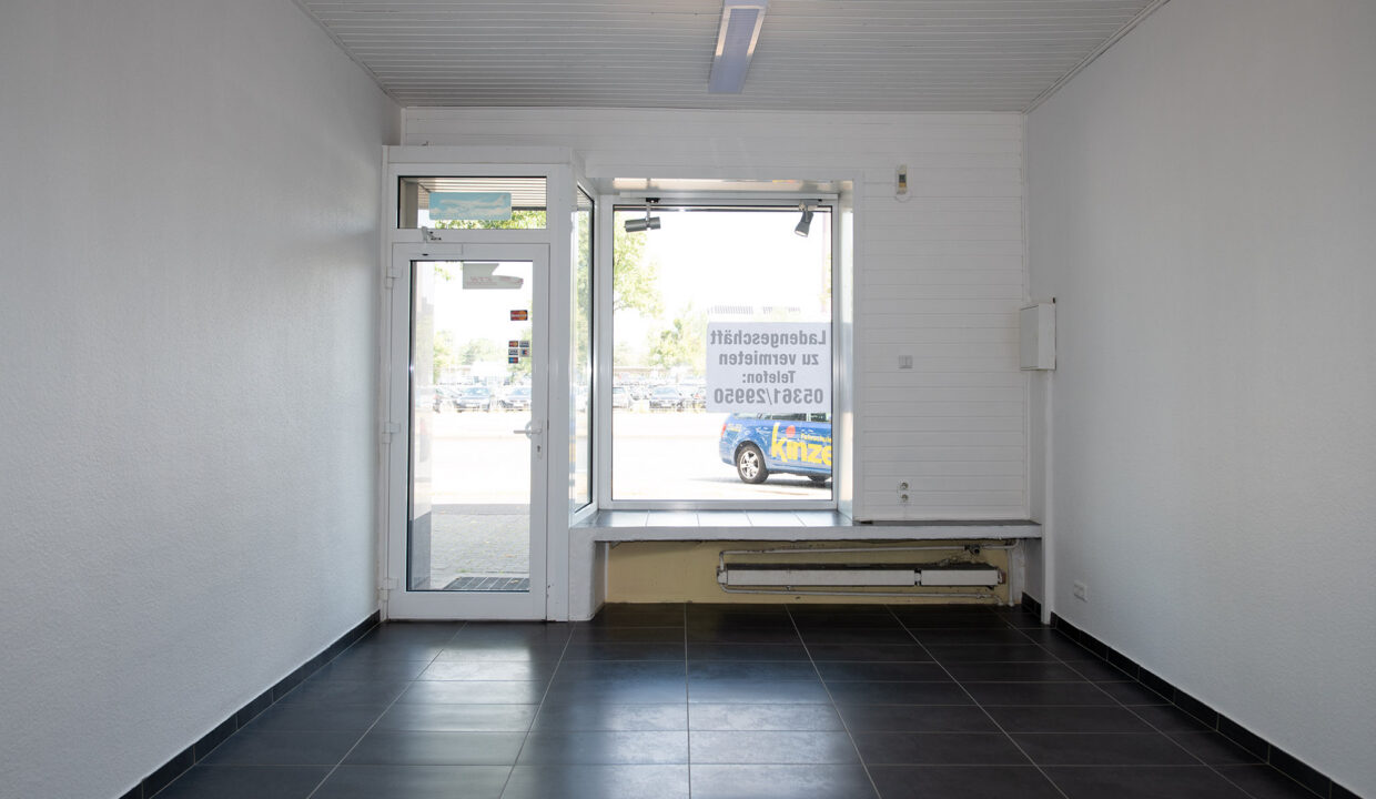 HN59_Laden_links_Aussen_Innennansicht_1_8-1