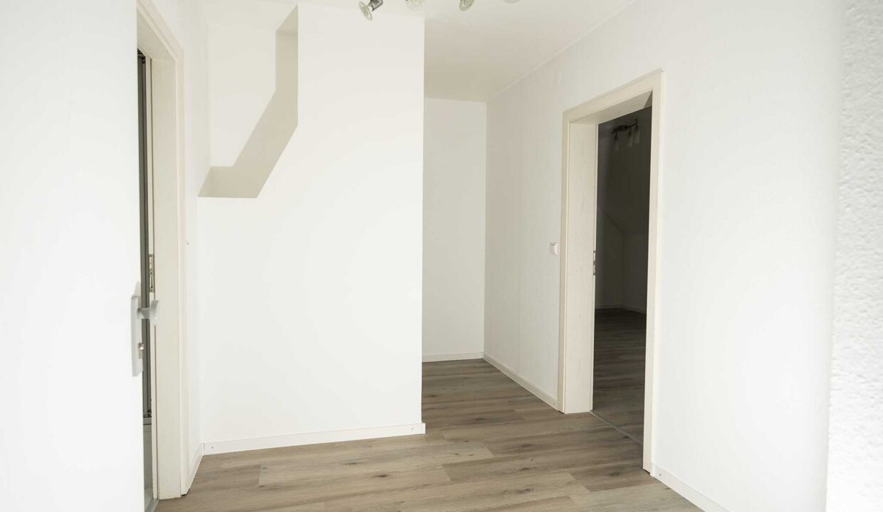 HN63_2OG_rechts_Flur_1-Kopie-1