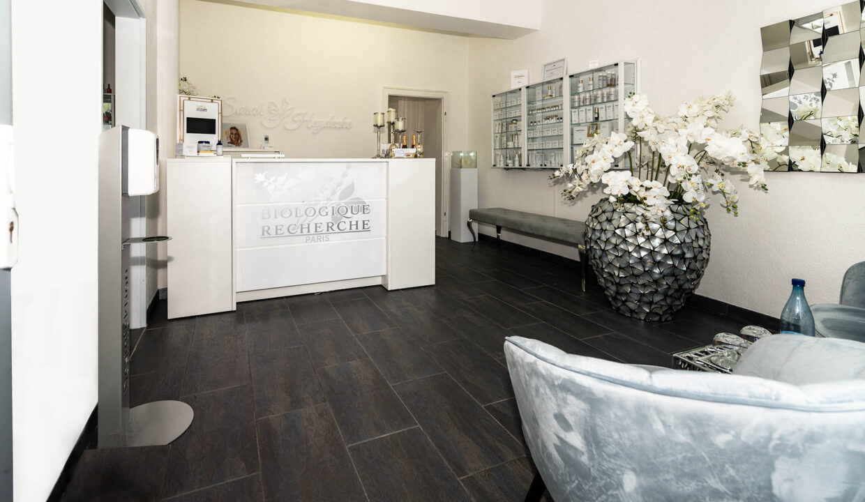 Laden_EG_Links_Raum1_1