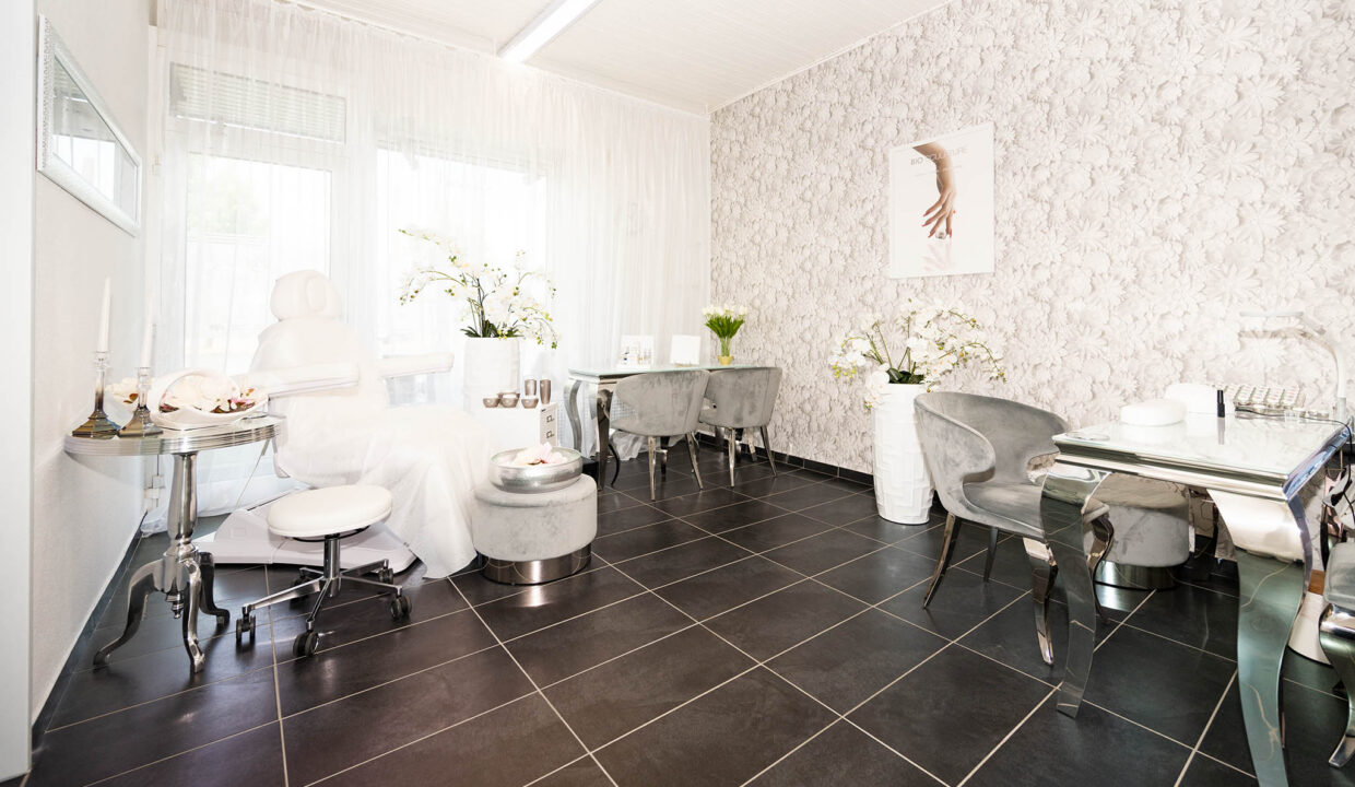 Laden_EG_Links_Raumm2_4